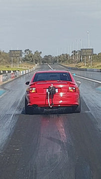 Customer video of Holden VX Commodore with Pacemaker exhaust system at the drag strip

